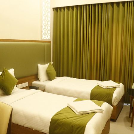 Hotel Cosmo Grande Chennai Exterior foto