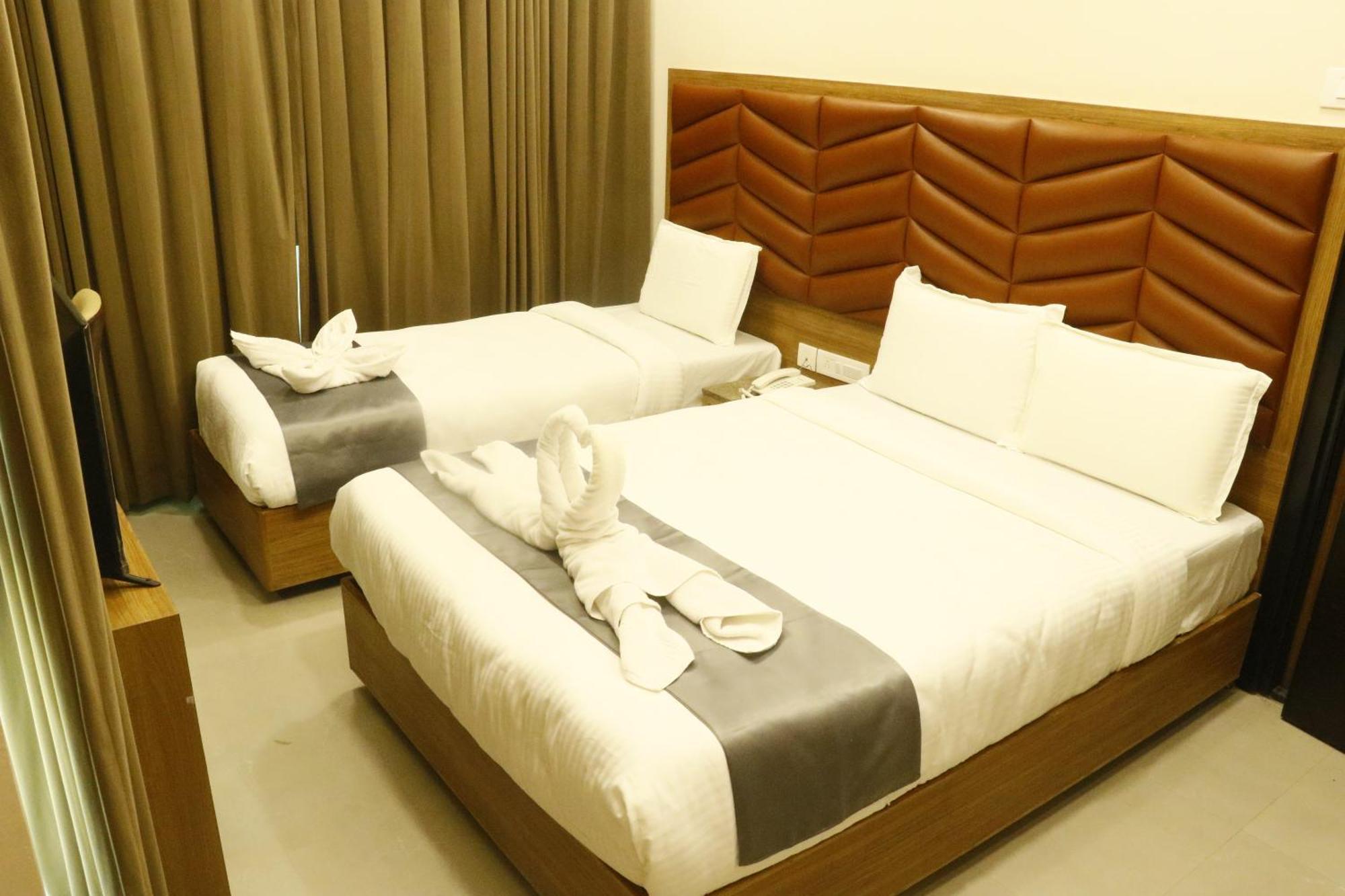 Hotel Cosmo Grande Chennai Exterior foto